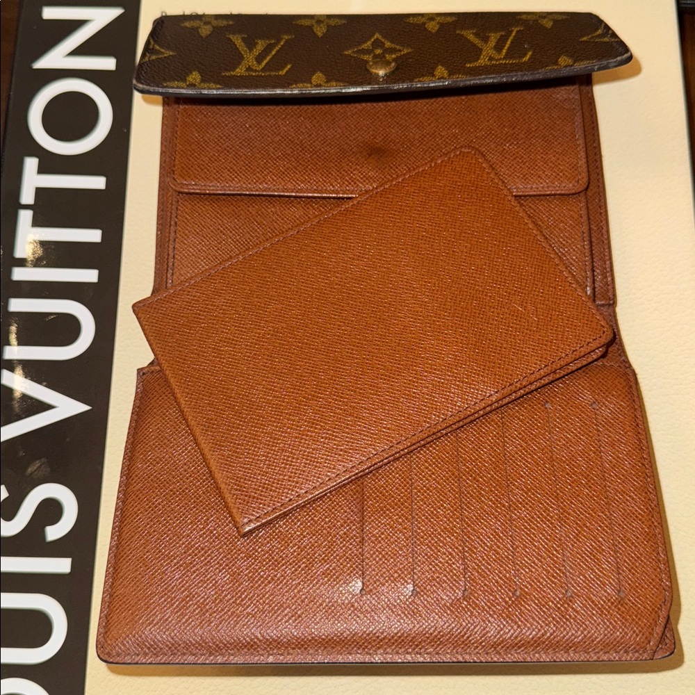 RARE! Authentic LV Porte Tresor Etui wallet • with bill insert!